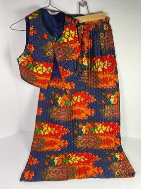 Vintage Montgomery Ward Quilted Floral Paisley Vest and Maxi Skirt 2-Piece Set